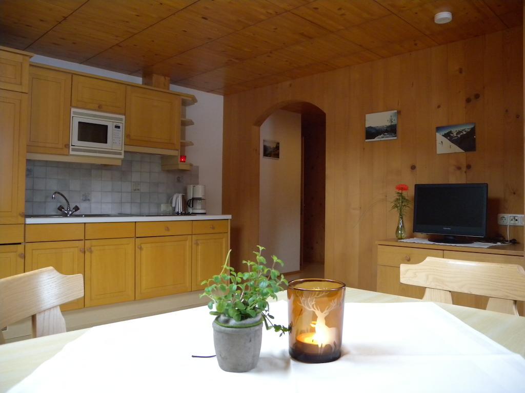 Appartments Haus Monika Schoppernau Room photo