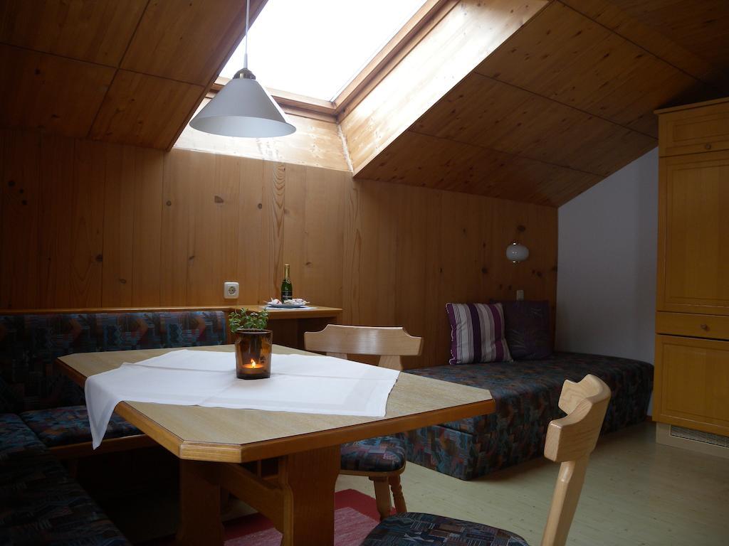 Appartments Haus Monika Schoppernau Room photo